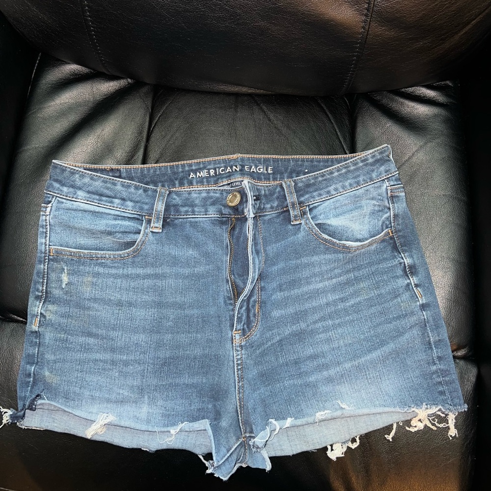 american eagle shorts size 14